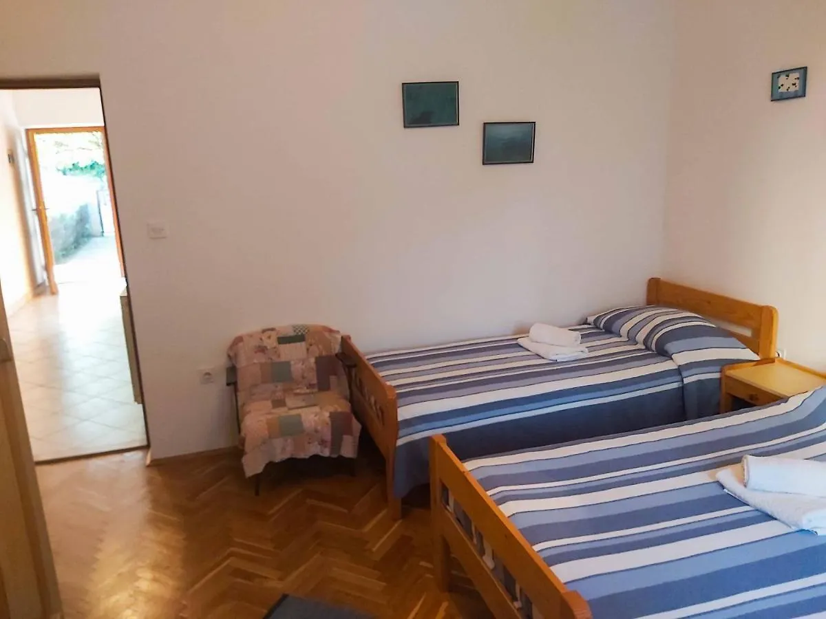 Petrcane House Holiday home